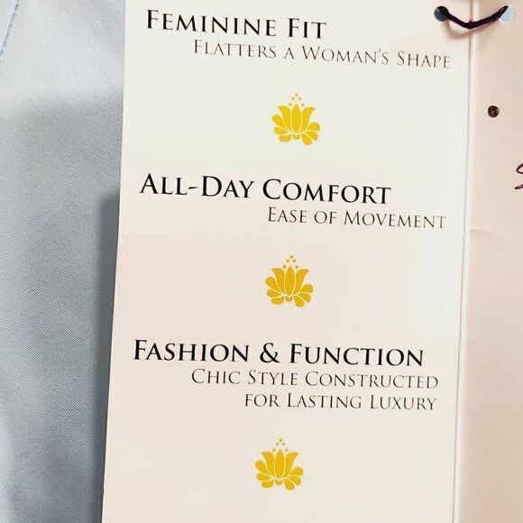 Melanie D. Scrub top baby blue Size small - Picture 7 of 8